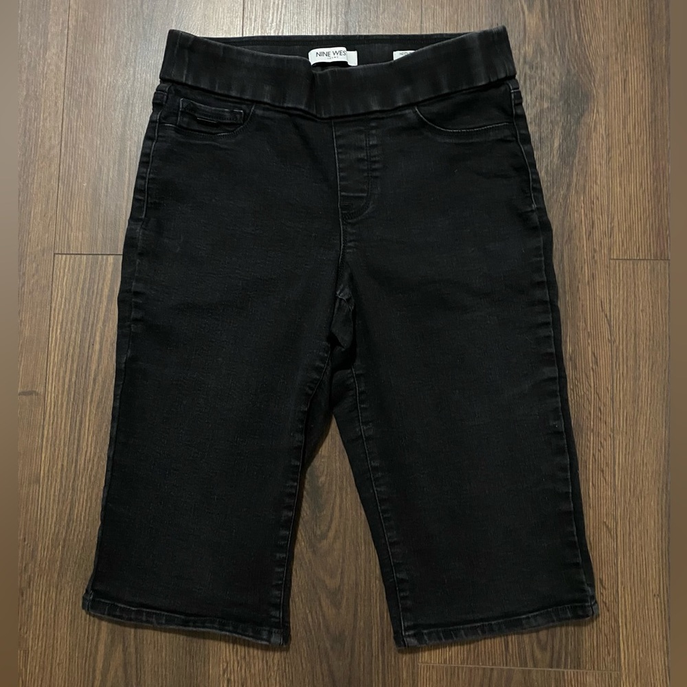 Women’s Nine West Black Heidi Skimmer Pants 6